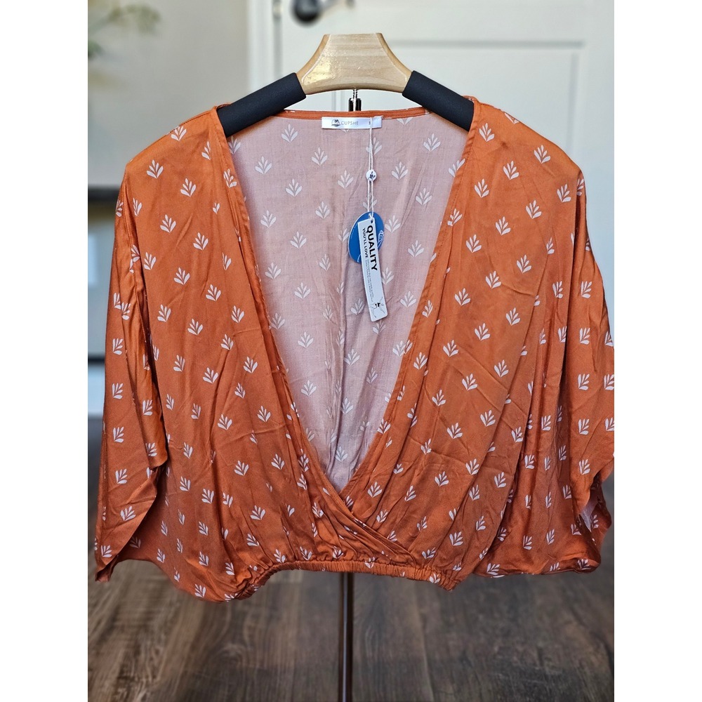 Cupshe Womens Burnt Orange Leaf Print Surplice V-Neck Crop Top Size M NWT